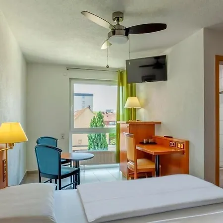 Heilbronner Am Schoenen Theater Maison d'hôtes Heilbronn