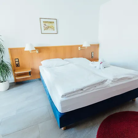 Heilbronner Am Schoenen Theater Heilbronn