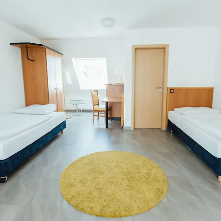 Heilbronner Am Schoenen Theater هايلبرون