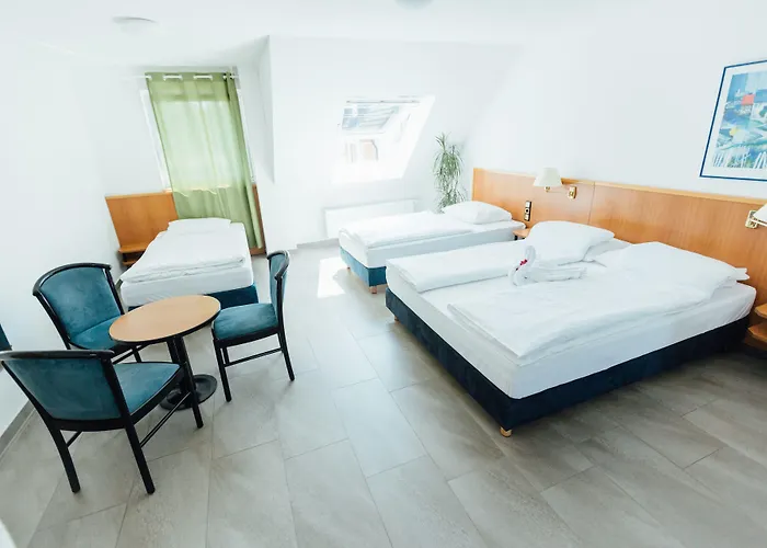 Heilbronner Am Schoenen Theater 3* Heilbronn