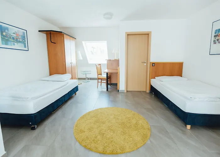 Heilbronner Am Schoenen Theater Heilbronn